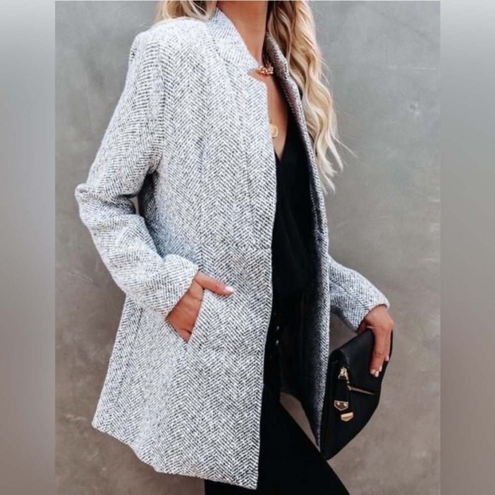 VICI Tayshia Herringbone Jacket